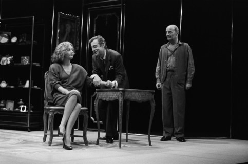 Caroline Cellier, François Périer et Bernard Haller, 1985