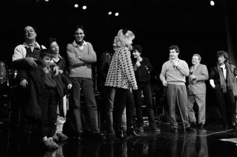 Concert à l'Olympia pour le lancement des Restaurants du Coeur, 1985
