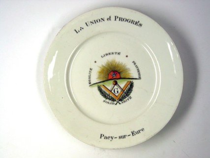 Porcelain plate.