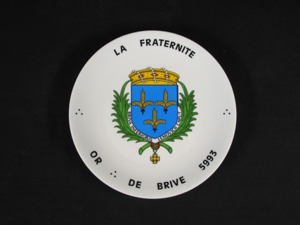 Porcelain plate.