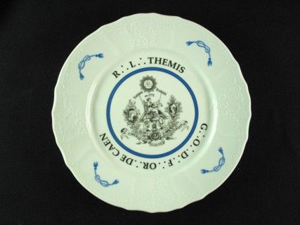 Porcelain plate.