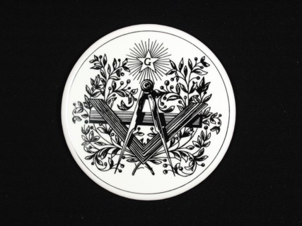 Jeton en porcelaine à décors maçonniques