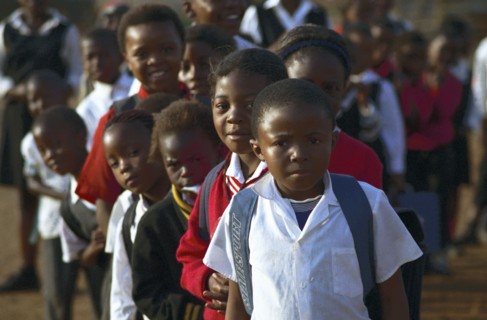 Ecoliers africains en rang
