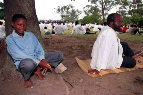 12/2003 Gingindlovu, KwaZulu-Natal, South Africa
churches, zulu people, amazulu, shembe church,