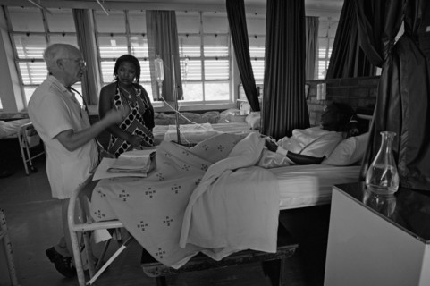 Dr J V Larsen\\'s final week at Eshowe Hospital