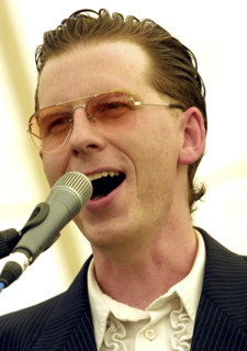 simonorange1.jpg