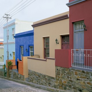 COLOURFUL HOUSES IN THE BO-KAAP