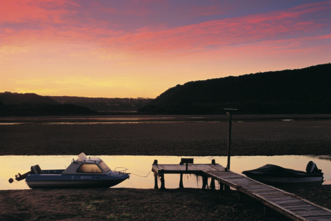 SUNRISE AT SWARTVLEI