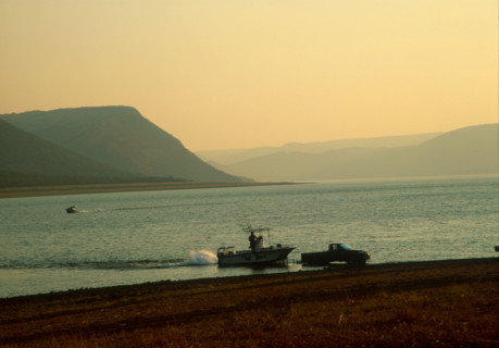 Fishermen return from the catch