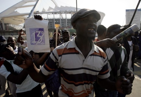 Grève des ouvriers sur le chantier du stade de Durban, Afrique du Sud