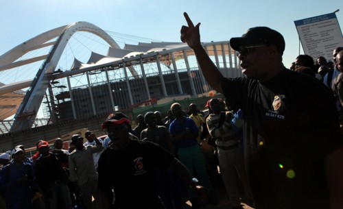 Grève des ouvriers sur le chantier du stade de Durban, Afrique du Sud