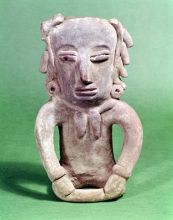 Pottery figure from Vard Cruz