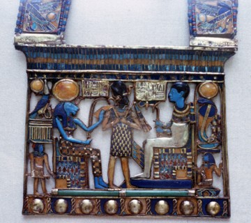 Pectoral jewel from tomb of Tutankhamun