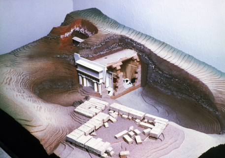 Model reconstruction of the Macedonian royal tombs at Vergina
