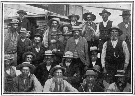 Some of Cronje's Boer officers captured at Paardeberg, 1900