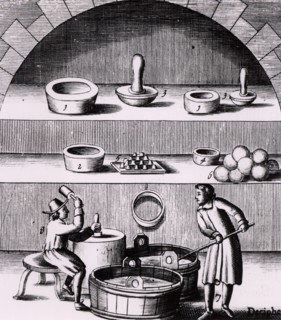 Essai de l'argent : étape de la fabrication des coupelles et creusets