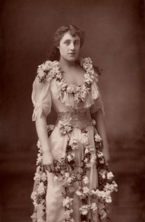 Julia Neilson