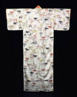 Lady's Kimono of embroidered white satin
