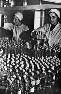 Préparation des prescriptions à l'usine pharmaceutique de Moscou