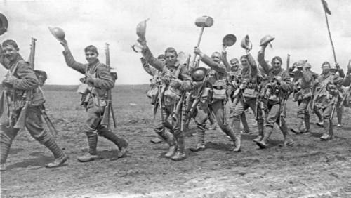 Soldiers of the Worcester Regiment