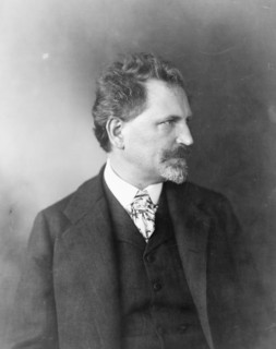 Alphonse Marie Mucha