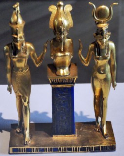 three gods statuette for King Osorkon II