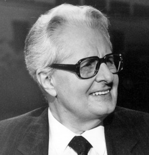Hans-Jochen Vogel