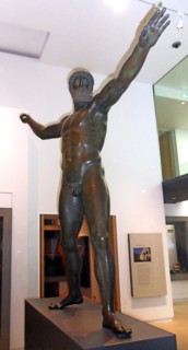Bronze statue Zeus