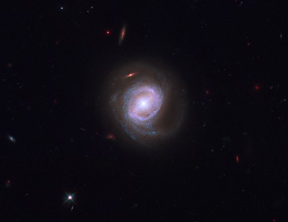 Active galaxy Markarian 817