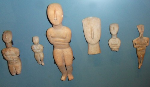 Minoan Cycladic sculptured figures