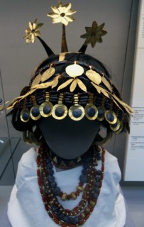 Elaborate headdress of a high-level Sumerian woman