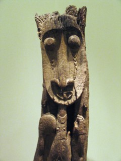 Housepost