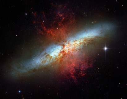 What's lighting up the Cigar Galaxy