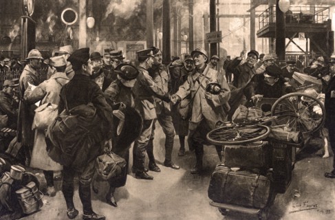 French and British soldiers meet at a staion in France