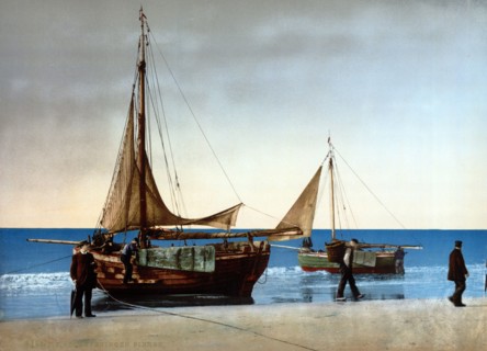 The beach at Pinken, Scheveningen, Holland between 1890 and 1900