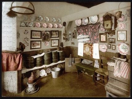 Dutch domestic interior, 1890-1900