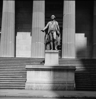 Statue of George Washington in NYC