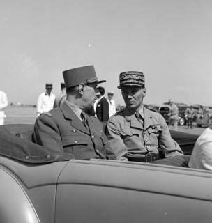 General de Gaulle with General Mast in Tunis, 1943