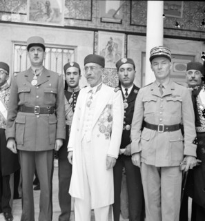 General de Gaulle's official visit in Paris, 1943