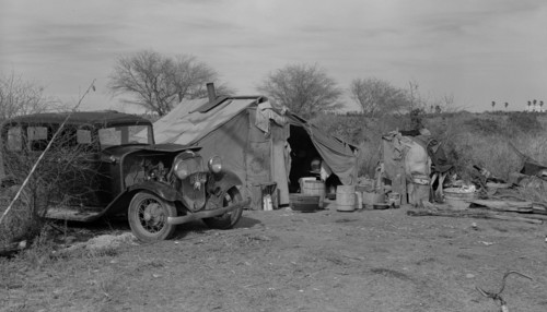Camp of migrant workers near Mercedes, Texas. By Russell Lee, 1903-1986, dated 19390101 Feb.