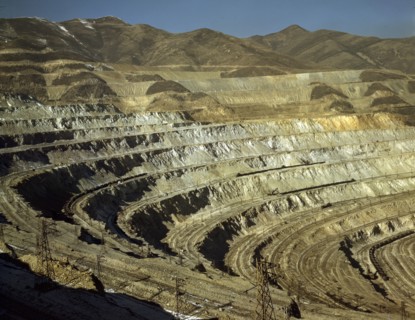View of the Utah Copper Company with open-pit mine workings at Carr Fork