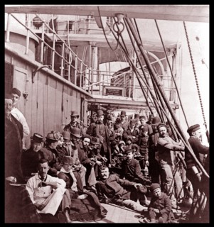 Group of Jewish emigrants from Russia or the Ukraine reach the USA 1900