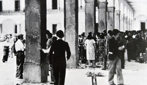 Anti-fascist militias defend Madrid