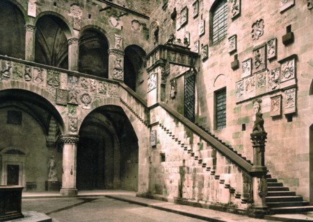 Royal Museum, the court