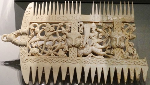 English or Welsh medieval Comb. elephant ivory, About 1080-1100