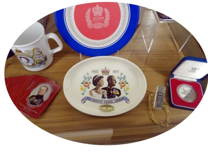 Commemorative platter for the Queen's Silver Jubilee