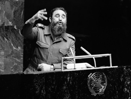 Photograph of Fidel Castro giving a speech