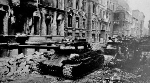 Soviet tanks in Berlin