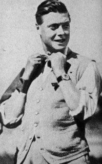 The first wrist watches were worn towards the end of the First World War and were popularised by public figures