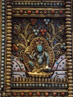 Altar screen of metal